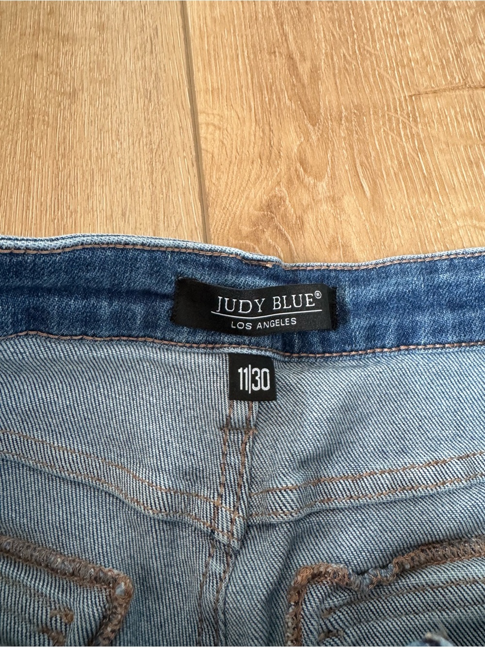 Judy Blue Wide Leg Cargo Jeans High Waisted Size 11 / 30 - Picture 9 of 11